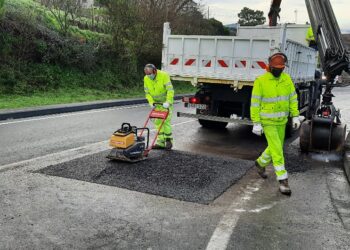 El paro bajó en 10.362 personas en Galicia en 2022, hasta los 142.222 desempleados