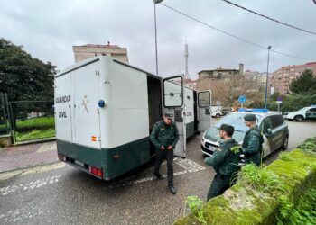 Los investigados por el crimen del pozo de O Porriño participan en una reconstrucción de los hechos en Vigo
