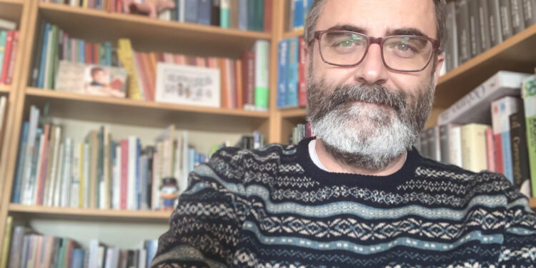 Pedro Cifuentes: “El siglo XXI será el siglo de los tebeos dentro de clase”