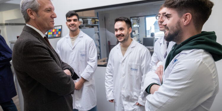 Rueda anuncia en Vigo una cumbre en Santiago para reivindicar el impulso del Corredor Atlántico