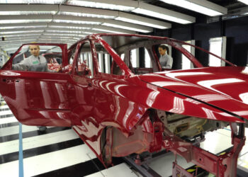 Stellantis Vigo plantea un ERE de hasta 100 personas y un ERTE de 90 días para 2023