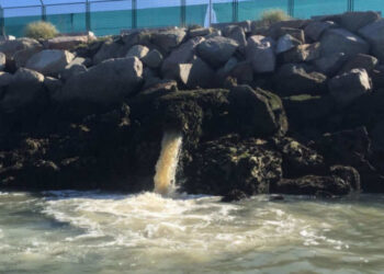 Denuncian “continuos vertidos contaminados” en la ciudad de Vigo que acaban en la ría