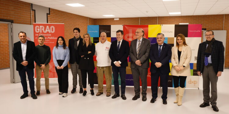 La UVigo quiere una residencia estudiantil en Pontevedra y valorará las posibilidades del Provincial