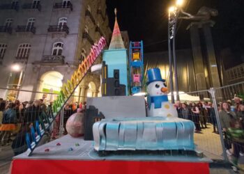 El Meco abre el Carnaval de Vigo con los hitos de Abel Caballero: Navidad, rampas, Halo…