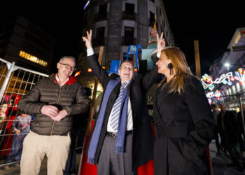 El Meco abre el Carnaval de Vigo con los hitos de Abel Caballero: Navidad, rampas, Halo…