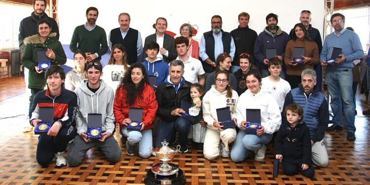 El Trofeo Ría de Vigo se reparte entre cuatro clubes
