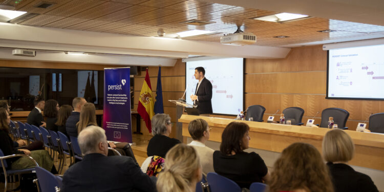 Una firma viguesa presenta un sistema basado en inteligencia artificial para predecir recaídas de cáncer