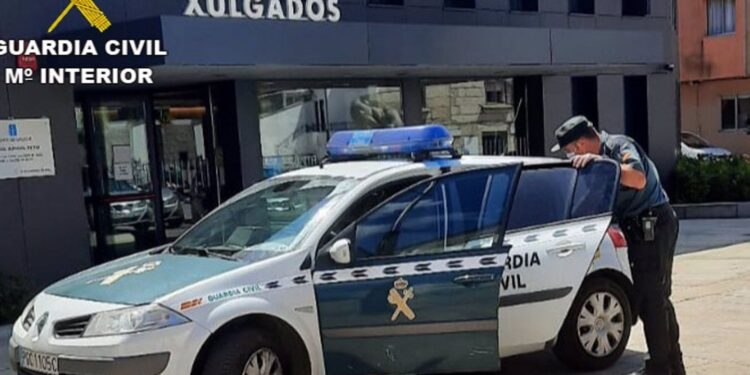 Un robo de heroína en A Guarda llega a juicio: piden de 6 a 9 años de cárcel para seis acusados