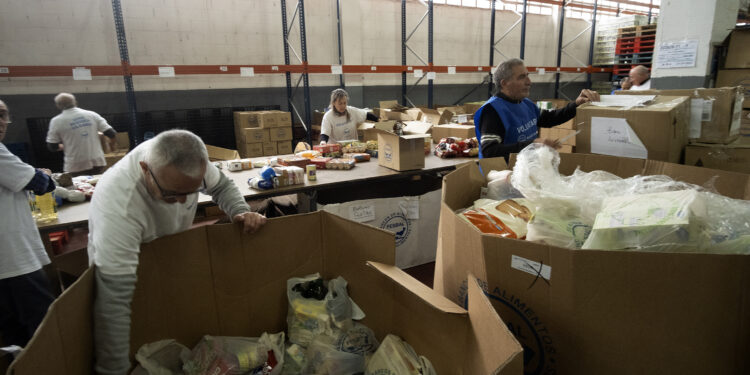 El Banco de Alimentos de Vigo cerró 2022 igualando cifras de reparto pero con mejor comida y menos desperdicio