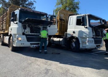 La DGT inicia una campaña especial de vigilancia de camiones y autobuses en Galicia