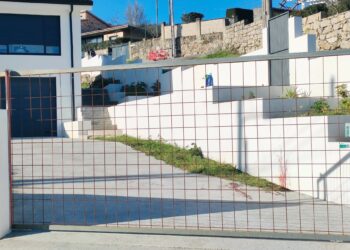 El detenido por el crimen de Baiona mantenía conflictos por la custodia de los hijos; no había denuncias previas