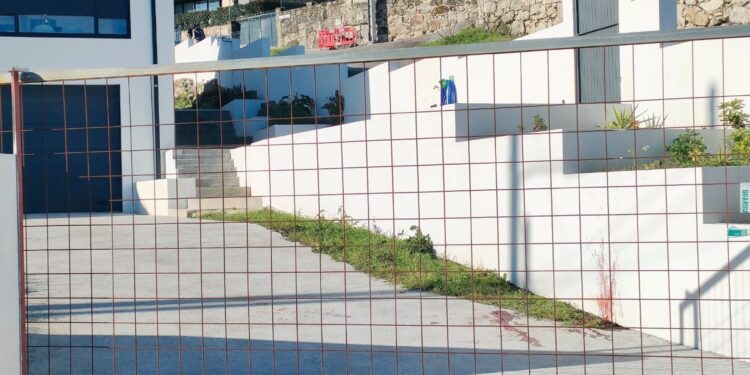 El detenido por el crimen de Baiona mantenía conflictos por la custodia de los hijos; no había denuncias previas