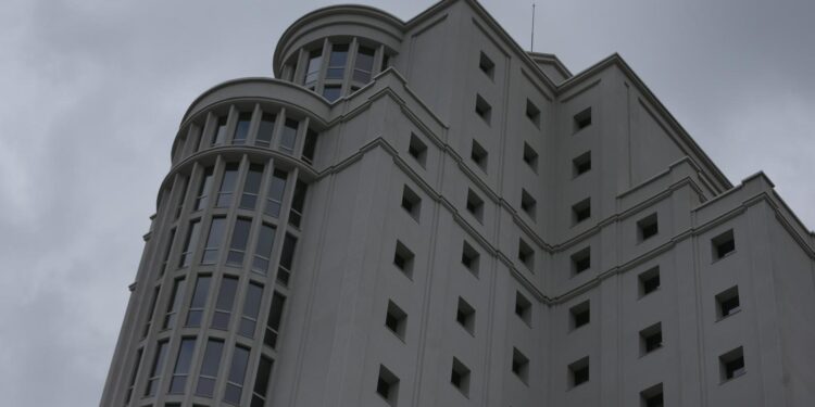 La Audiencia confirma la indemnización de 10.000 euros a un vigués incluido en una lista de morosos por error