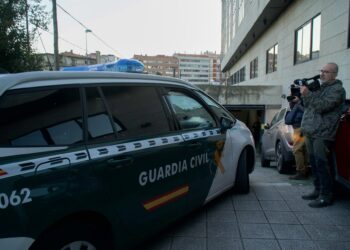 Pasa a disposición judicial el hombre detenido por asesinar presuntamente a su exmujer en Baiona