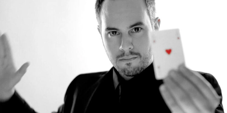 Jorge Blass ya programa dos funciones de su nuevo espectáculo de ilusionismo en Vigo para este año