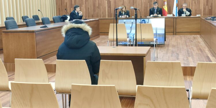 Un hombre juzgado en Vigo por agresión sexual a dos menores niega los hechos, pero admite una relación consentida