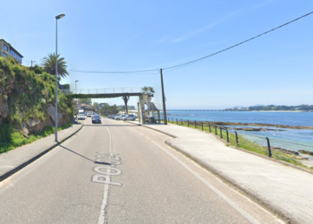 Trabajos de modernización para la pasarela peatonal de Coruxo