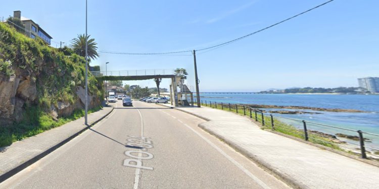 Trabajos de modernización para la pasarela peatonal de Coruxo