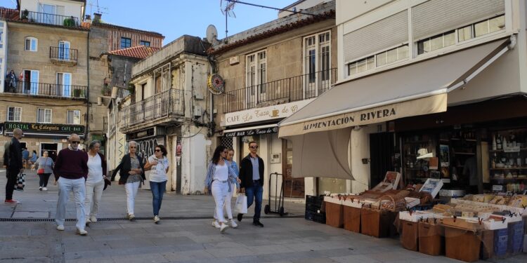 Vigo no renuncia a “reconstruir” la Praza da Igrexa en su totalidad y mantiene dos planes de actuación