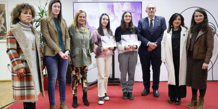 Cuatro jóvenes reciben el premio Girl GeekCovid por avanzar hacia la igualdad en carreras científicas