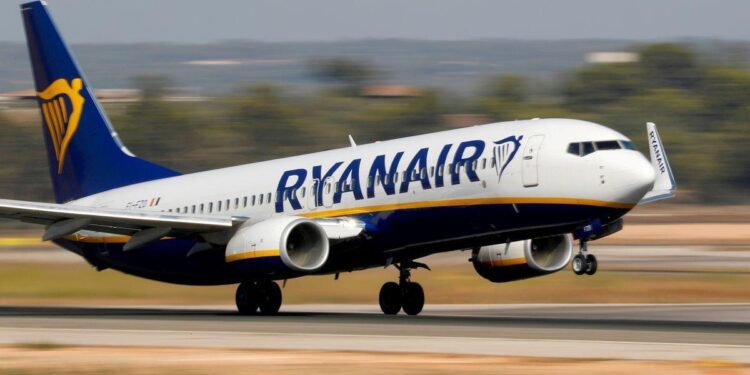 Ryanair prepara la venta de los billetes para volar entre Vigo y Londres