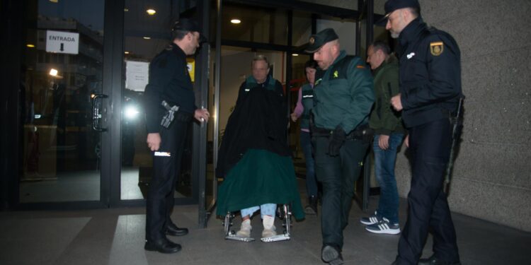 Recibe el alta el detenido por el crimen de Baiona, que pasa de nuevo a disposición del juzgado