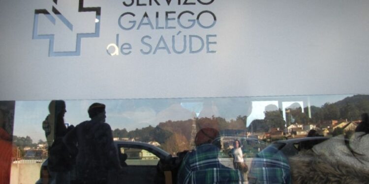 El TSXG ordena al Sergas indemnizar en 20.000 euros a una viguesa por el retraso en su reasignación de sexo