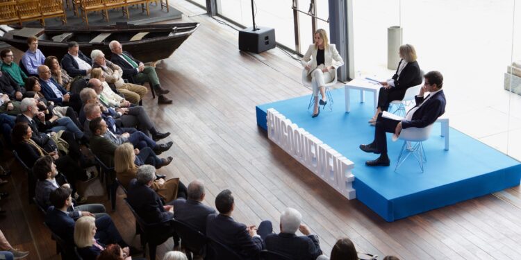 Tapias se muestra partidaria de una “alianza común” con Oporto en defensa de los intereses de ambas ciudades y de la Eurorregión