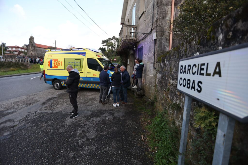 Atropelladas cuatro personas que estaban sentadas en una terraza en Vilaboa