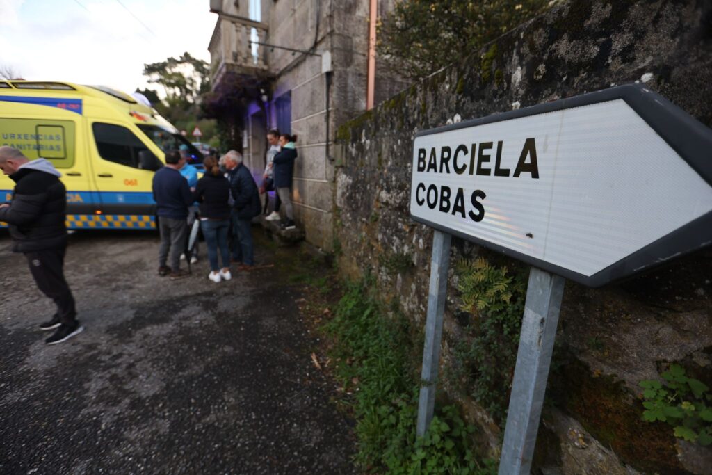 Atropelladas cuatro personas que estaban sentadas en una terraza en Vilaboa