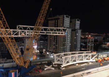 El Halo de día y de noche