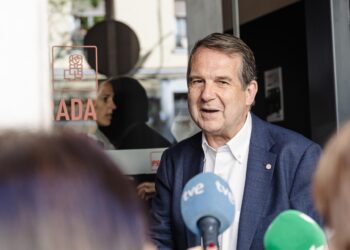 Abel Caballero destaca el "buen momento" en la política municipal en el PSOE: "El 28M va a haber muy buen resultado"