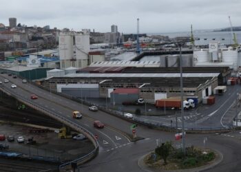 El TSXG confirma la sentencia que autoriza la instalación de dos silos en el muelle del Arenal