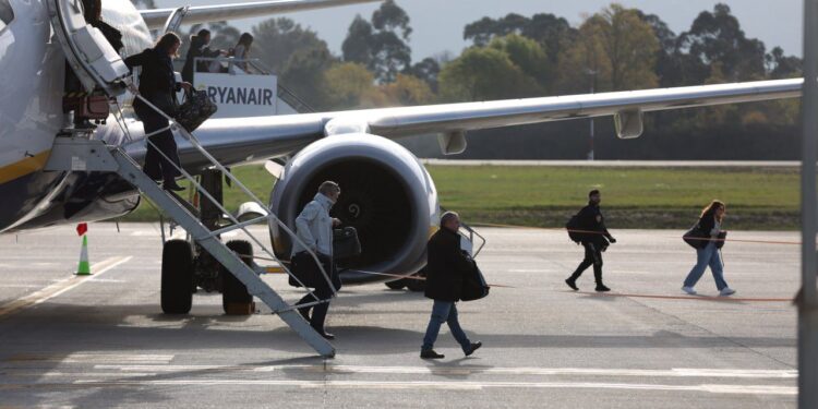 Vigo ‘reconquista’ Londres con Ryanair a través de Peinador y Stansted 