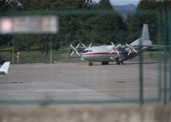 Los aeropuertos de Vigo y Santiago ganan viajeros respecto a febrero de 2019 y A Coruña queda por debajo