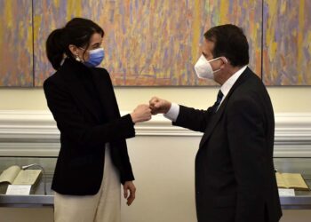 Caballero y la ministra de Justicia eluden pronunciarse sobre el indulto al afiliado socialista por el ‘caso cuñada’