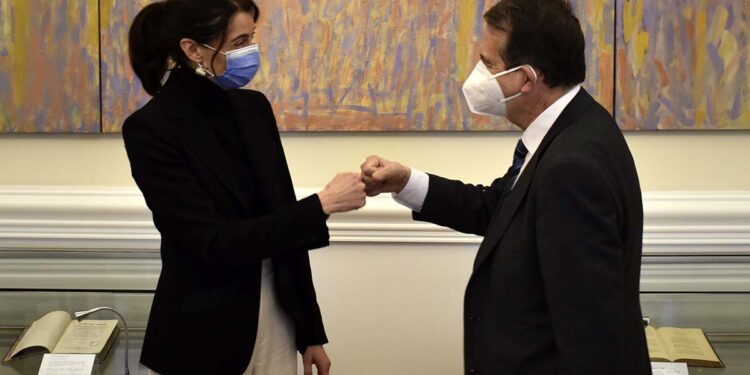 Caballero y la ministra de Justicia eluden pronunciarse sobre el indulto al afiliado socialista por el ‘caso cuñada’