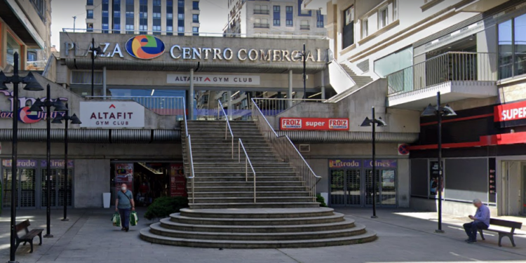 Los cines de la Plaza Elíptica prevén reabrir en abril tras someterse a un cambio de imagen