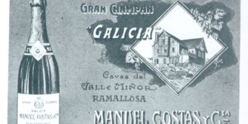 Aquel elegante champán do Val Miñor Hace un siglo, el Gran Champán Galicia se anunciaba en los medios como un producto gourmet desde A Ramallosa