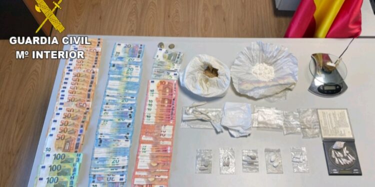 Detenido un hombre en Salceda de Caselas por traficar con cocaína, heroína y hachís