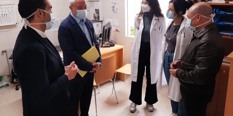 El Sergas anuncia ocho médicos de Primaria en el área sanitaria de Vigo y adjudica el centro de salud de Moaña