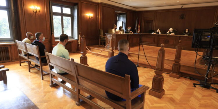 En busca y captura el salesiano condenado a 32 años de cárcel por abuso de menores en Vigo