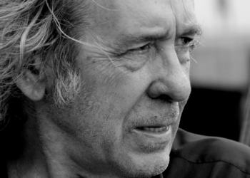 Paco Ibáñez homenajeará a Carlos Oroza con un concierto en el Auditorio Mar de Vigo