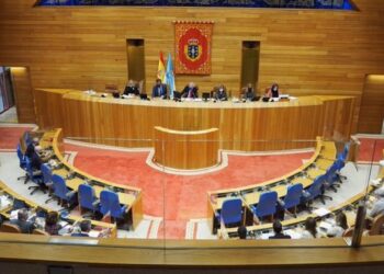 El impacto de las municipales en el Parlamento gallego: un 20% de diputados luchará por una Alcaldía el 28M