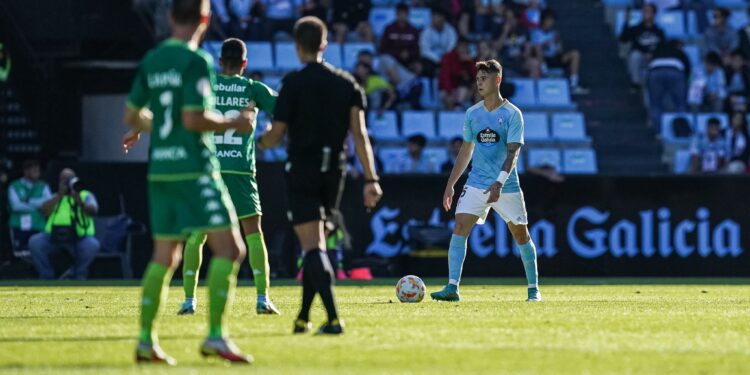 El Celta B, que pasará a llamarse Celta Fortuna, podría jugarse el ascenso a Segunda fuera de Vigo