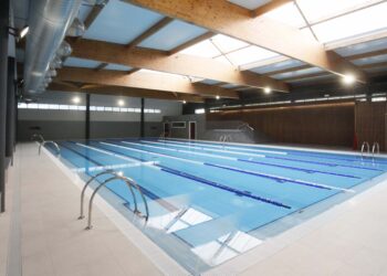 A Cañiza dispone ya de una piscina municipal de vanguardia tras una ambiciosa rehabilitación