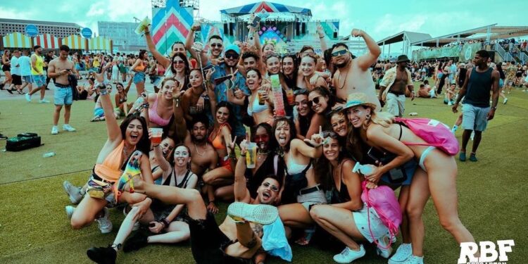 El Reggaeton Beach Festival de Nigrán confirma a Saiko como cuarta incorporación a su cartel