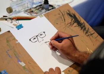 Retratos gratuitos y una campaña con “mujeres que inspiran”, iniciativas del Travesía de Vigo por el 8M