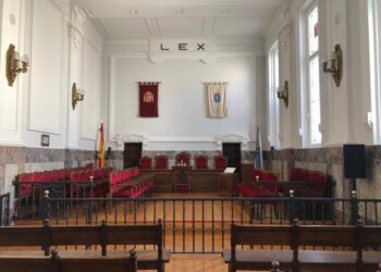 Ordenan repetir el juicio contra un hombre absuelto tras dejar sin un ojo a otro de un puñetazo en Vigo