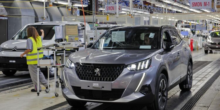 Stellantis Vigo reduce la parada del sistema 2, que reanudará su actividad este miércoles